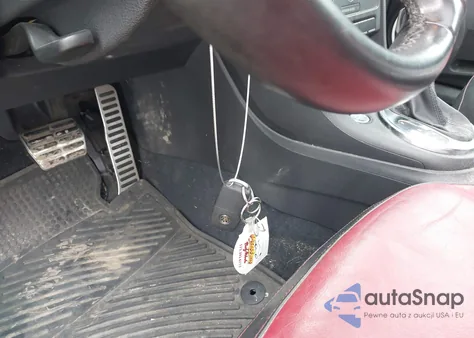 2013 Volkswagen Beetle 2.0T Turbo from USA, damaged, VIN 3VWV67AT7DM657643